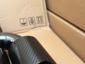 ornamente dedicate BMW G30 G31 tobe Tips Akrapovic black glos sport duble BMW AUDI PORSCHE X5 X6 G30 G20 G05 G06 Mercedes X3 X4 universale auto — miniatura 9