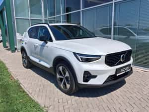 Auto DEMO - VOLVO XC40 ULTRA DARK B4 (P) AT7 FWD — miniatura 3