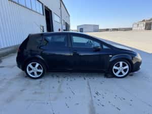 Vand Seat Leon din 2008 motor 1.9 tdi 105 cp — miniatura 4