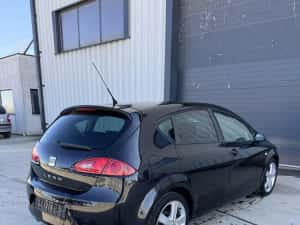 Vand Seat Leon din 2008 motor 1.9 tdi 105 cp — miniatura 5