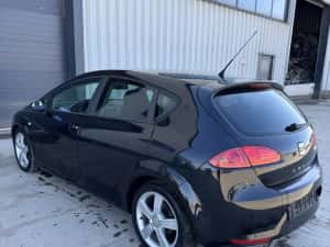 Vand Seat Leon din 2008 motor 1.9 tdi 105 cp — miniatura 6
