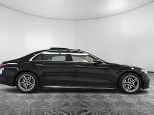 Mercedes-Benz S 450 408 cp Hibrid Second-hand 66.750 km — miniatura 4
