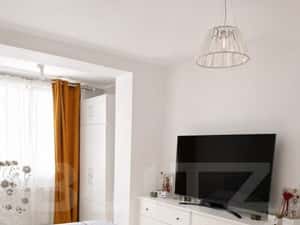 Apartament decomandat 3 camere, 75 mp, parcare inclusa, zona Eroilor — miniatura 4