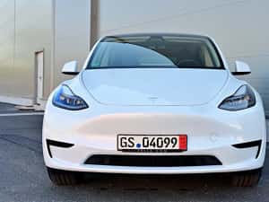 Tesla Y/340cp/Garantie/import Germania — miniatura 3