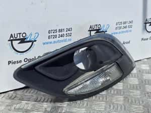 Grila proiector dreapta Opel Astra J Facelift — miniatura 7