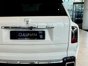 Rolls-Royce Cullinan 2026 — miniatura 5