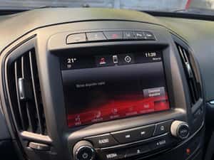 Opel Insignia Automată 163 HP Diesel — miniatura 2