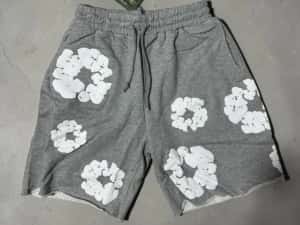 Denim Tears Pantaloni Scurti Gri — miniatura 1