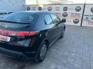 Honda Civic Manuală 83 HP Benzină — miniatura 5