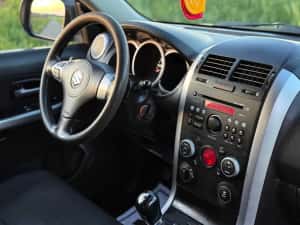 Suzuki Grand Vitara 2012 Euro5 1.9 DDiS 129 CP 4x4 Impecabil ! — miniatura 8