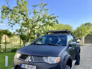 Mitsubishi L200 Pick Up 4x4 — miniatura 10