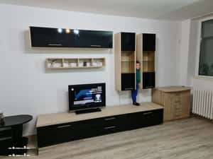 Garsonieră confortabilă, balcon și lift
