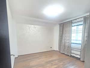 Se vinde apartament 56mp 2 camere nou 63.900e sv burdujeni centrala — miniatura 3