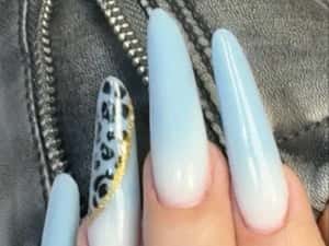 Stilist protezist . Aplic unghii cu gel PLOIESTI CARTIE VEST — miniatura 5