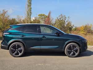 Nissan Qashqai Tekna MHEV 1.3 DIG-T (156 CP) Xtronic Față 2025 — miniatura 2