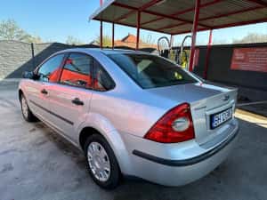 Ford Fiesta 1.6 TDCI 2006 — miniatura 4