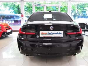 BMW 330e - 292 CP, Hibrid, 2019, Negru Safir Metalizat — miniatura 5