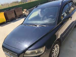 Volvo v50 diesel — miniatura 2
