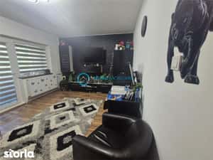 Royal Imobiliare - Vanzare apartament 3 camere zona Paltinis — miniatura 5