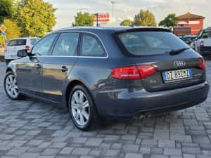 Audi A4 2.0tdi 143cp automatik 8+1 Navi/Led/Xenon/Klimatronic/Pilot/Senzori/Start&Stop — miniatura 4