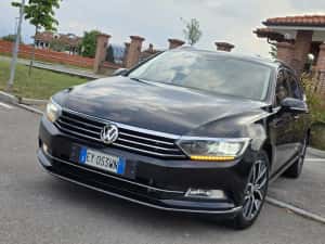 Volkswagen Passat Variant 2.0tdi 150cp Dsg HighLine Virtual Cockpit/Navi/Matrix/Faruri IQ Led/Distronic/Piele/Incalzire in scaune
