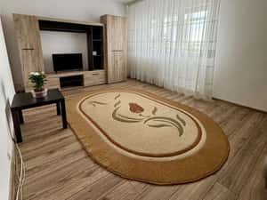 Inchiriere apartament 2 camere, loc de parcare inclus