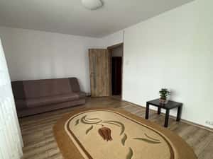 Inchiriere apartament 2 camere, loc de parcare inclus — miniatura 3
