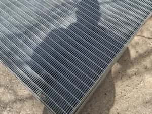 Trepte și gratare zincate — miniatura 10