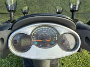 Yamaha majesty maxi scuter 125cc unic proprietar carte+talon+ITP — miniatura 3