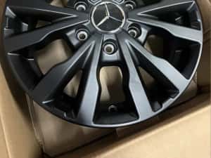 Jante 16 Mercedes Sprinter de Greutate 5600 kg  Jante Noi Negre . — miniatura 1