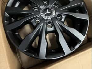 Jante 16 Mercedes Sprinter de Greutate 5600 kg  Jante Noi Negre . — miniatura 6