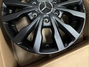 Jante 16 Mercedes Sprinter de Greutate 5600 kg  Jante Noi Negre . — miniatura 7