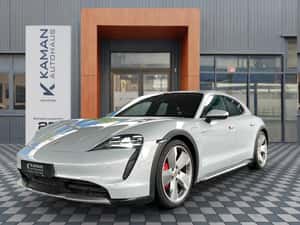Porsche Taycan 2024 - Vehicul Electric Second-Hand — miniatura 1