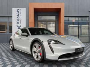 Porsche Taycan 2024 - Vehicul Electric Second-Hand — miniatura 3