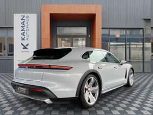Porsche Taycan 2024 - Vehicul Electric Second-Hand — miniatura 4