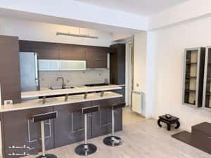 Închiriez apartament 3 camere , Iancu Nicolae, direct proprietar — miniatura 3