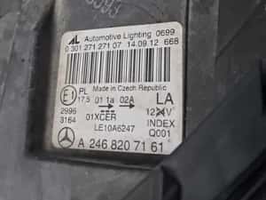 far stanga cu defect gol Mercedes B-Class w246 an 2012 cod A2468207161 — miniatura 5