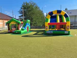 Închiriem Tobogane Gonflabile la Domiciliu pentru Evenimente Private — miniatura 6