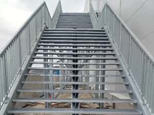 Scara metalica zincata 4mm grosime — miniatura 1