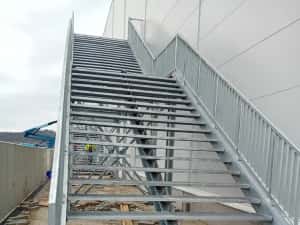 Scara metalica zincata 4mm grosime — miniatura 3