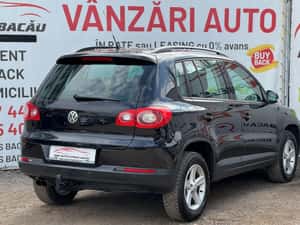 VOLKSWAGEN TIGUAN - 284 457 — miniatura 4