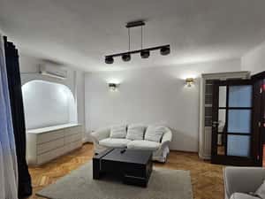Apartament cu 2 camere de închiriat în zona bld independenței/Scolilor — miniatura 4