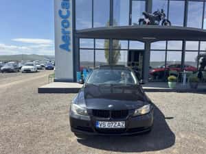 BMW 318i // AUTOMAT // NAVIGATIE // TRAPA — miniatura 3