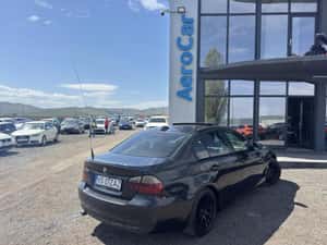 BMW 318i // AUTOMAT // NAVIGATIE // TRAPA — miniatura 6