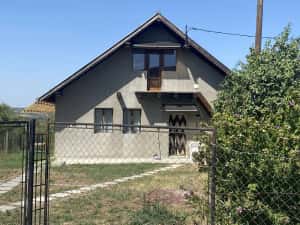 Casä cu grădină în Sânmartin de Beiuș