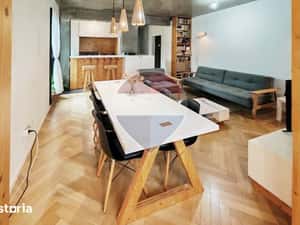 Apartament cu terasă de 27.5 mp, parcare și panoramă, Șchei — miniatura 6