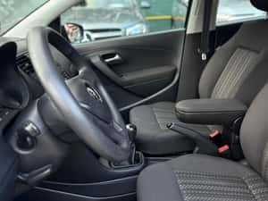 VOLKSWAGEN POLO 2017 — miniatura 3