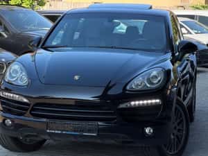 Porsche Cayenne 245 HP Diesel - 2012 Second Hand