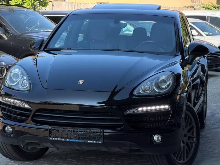 Porsche Cayenne 245 HP Diesel - 2012 Second Hand — fotografie 1 din 7