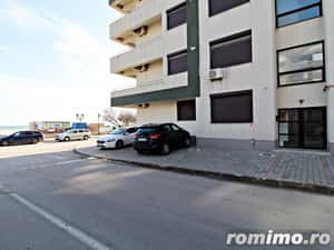 Apartament modern in prima linie la mare. Comision 0%.